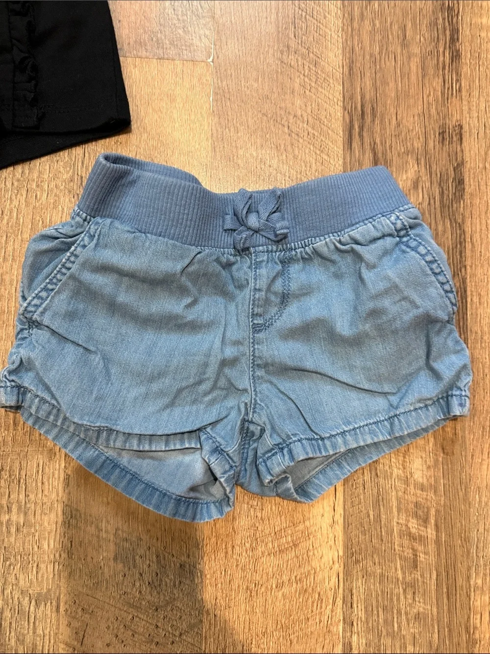 Girls Knit Shorts Set - Size 5